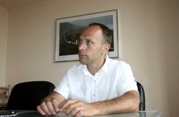 Asalt Turbat(u) împotriva şefului CJC în litigiile cu eoliene! Constantinescu, dat din nou în judecată